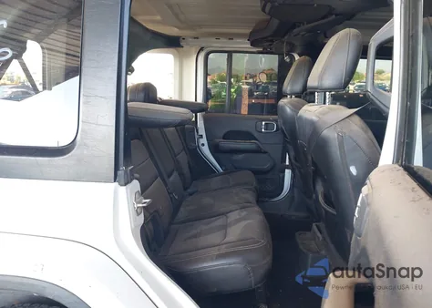 2020 Jeep Wrangler Unlimited Sahara 4X4 из США, поврежденный, VIN 1C4HJXEG1LW170612